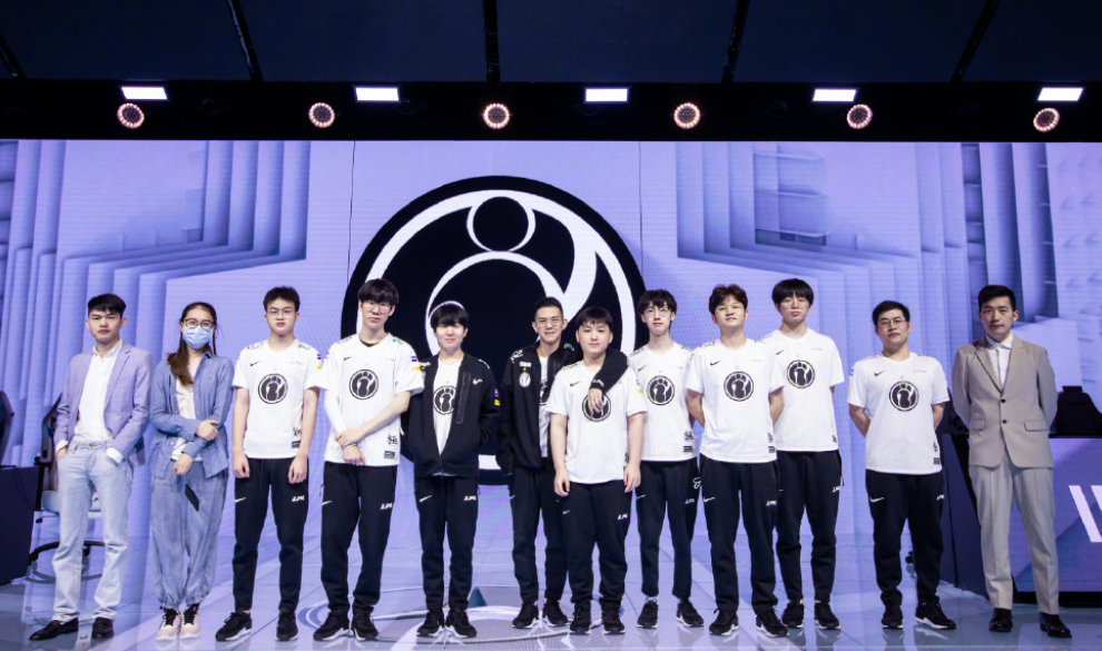 断球反击在 断球反击在